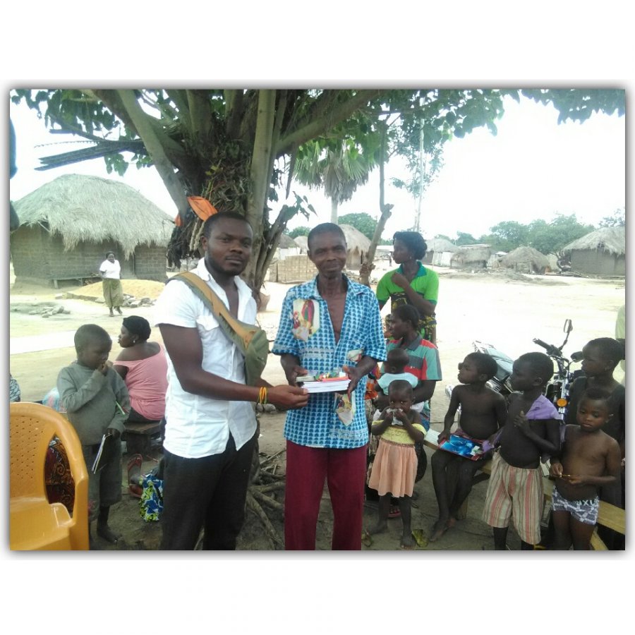 dons des kits scolaire 2017: Bolou Dekpo dons des kits scolaire 2017: Bolou Dekpo
